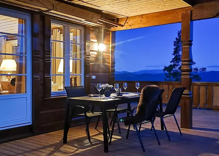 Дом отдыха Lovely In With Jacuzzi Tuddal