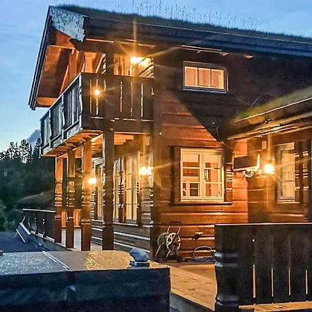 Holiday home Lovely In With Jacuzzi Tuddal