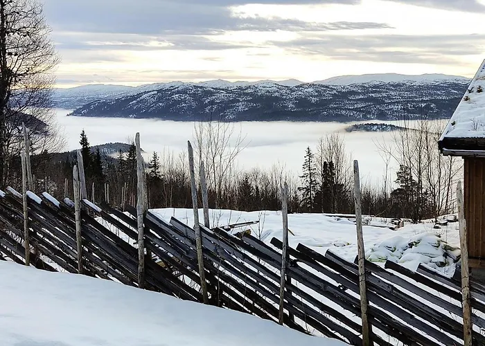 Dom wakacyjny Lovely In With Jacuzzi Tuddal